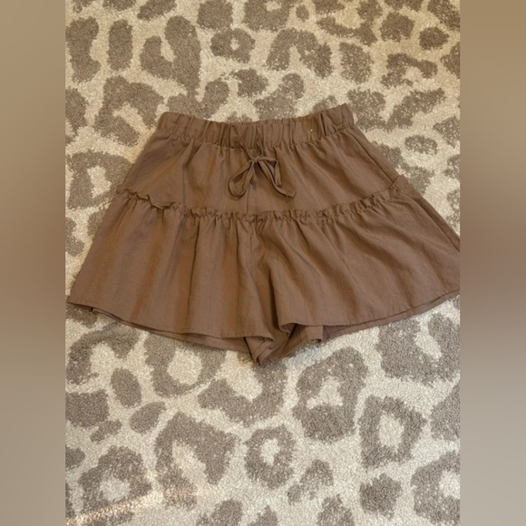 Pants - Tiered Ruffle Women's Shorts - Brown